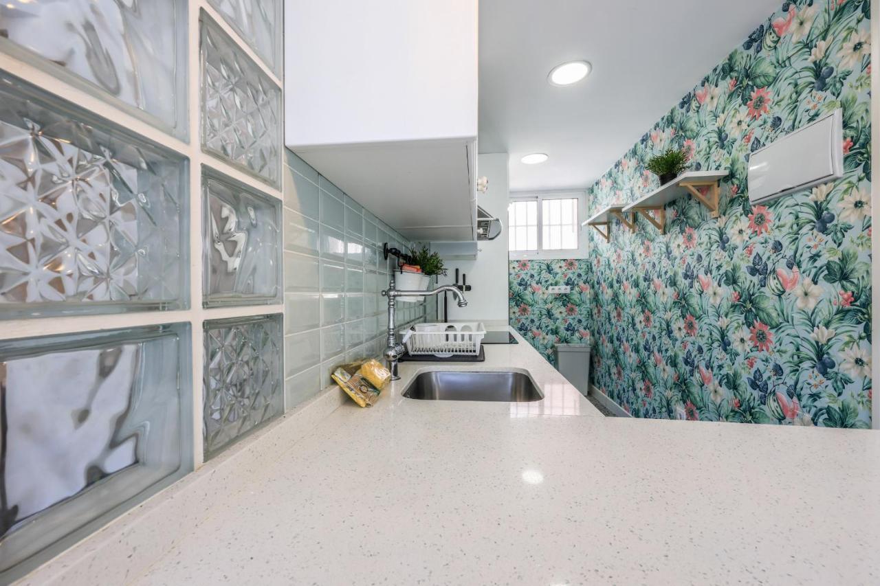 Apartamento Para 5 Personas Cerca De Ifema Y Aeropuerto Alquiler Temporal Madrid Ngoại thất bức ảnh