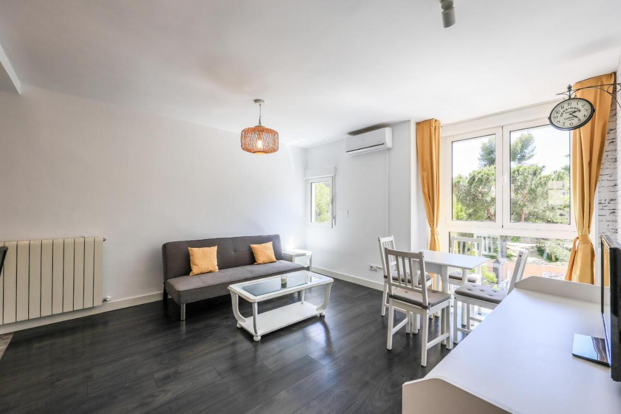 Apartamento Para 5 Personas Cerca De Ifema Y Aeropuerto Alquiler Temporal Madrid Ngoại thất bức ảnh