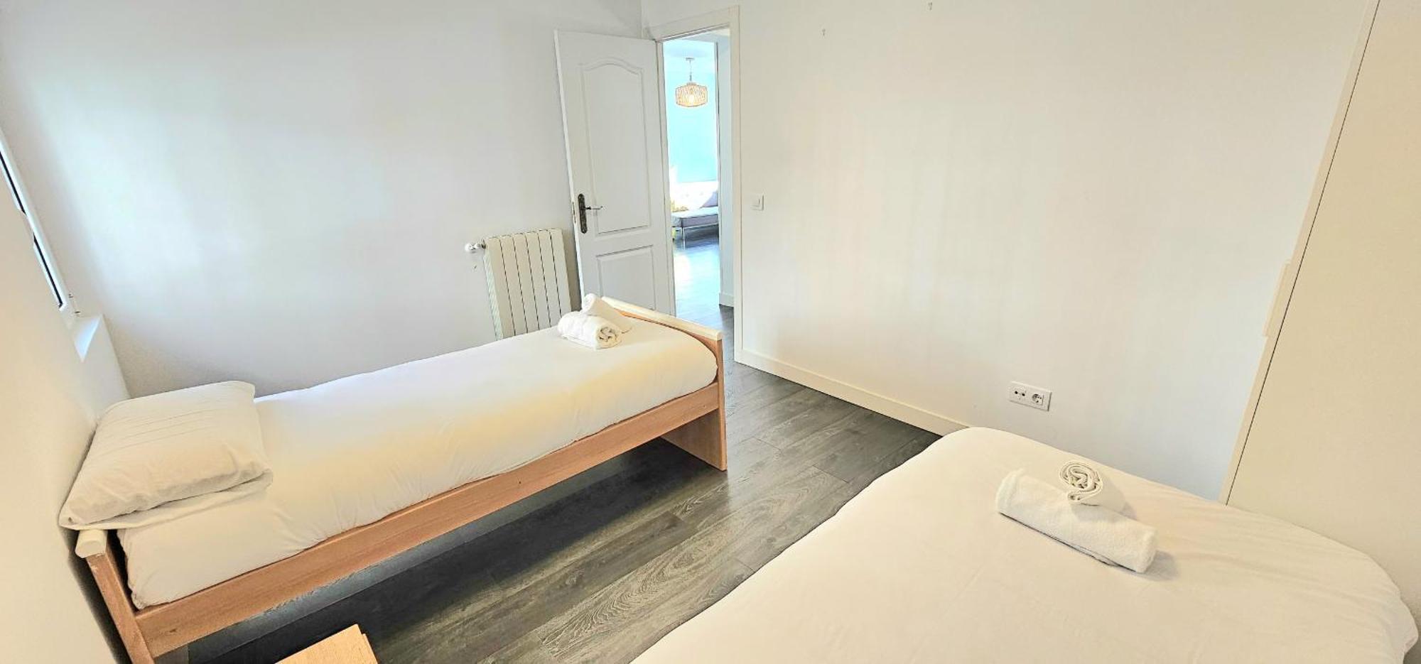 Apartamento Para 5 Personas Cerca De Ifema Y Aeropuerto Alquiler Temporal Madrid Ngoại thất bức ảnh