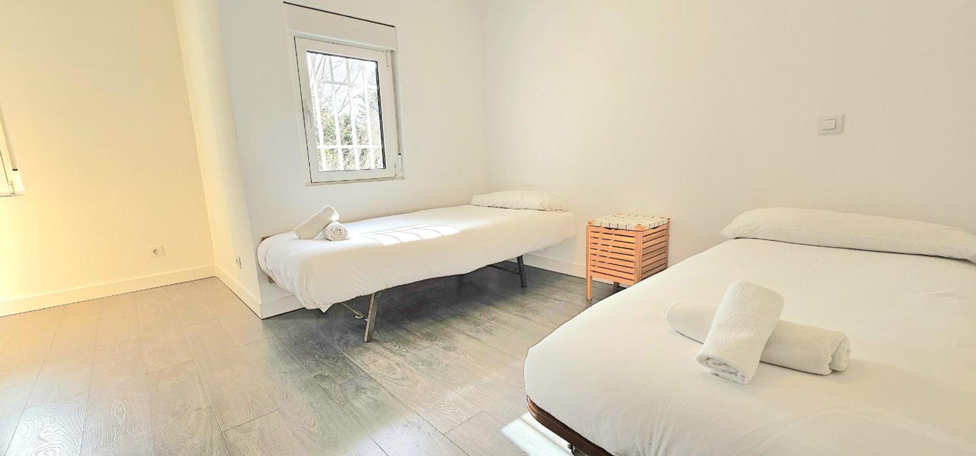 Apartamento Para 5 Personas Cerca De Ifema Y Aeropuerto Alquiler Temporal Madrid Ngoại thất bức ảnh